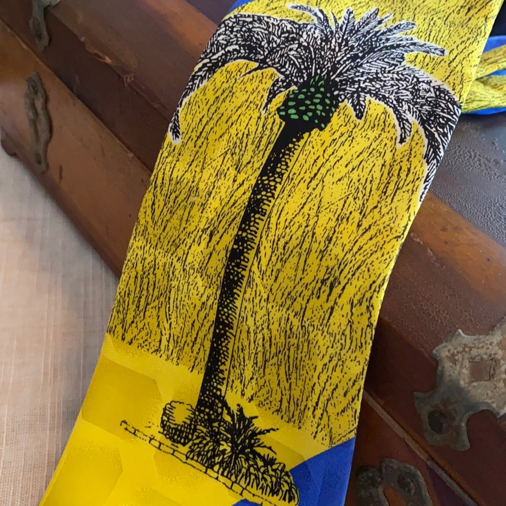 100% silk JW Grand tie